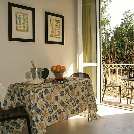 Greenhouse * Florencie