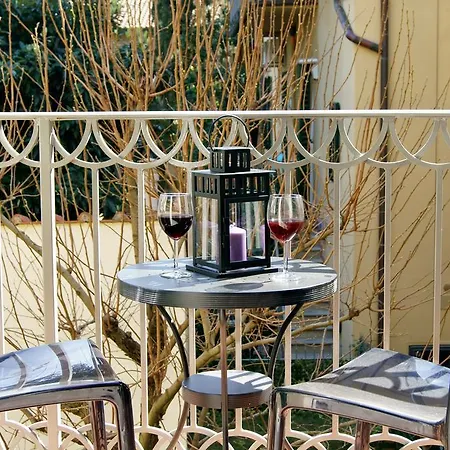 Greenhouse Appartement *
